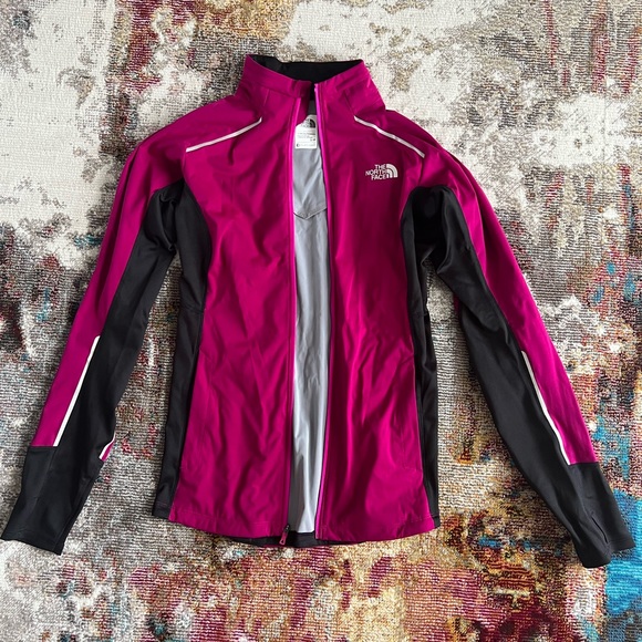 North face Limited Edition women’s jacket magenta black zip up flash dry NWT - Picture 9 of 16